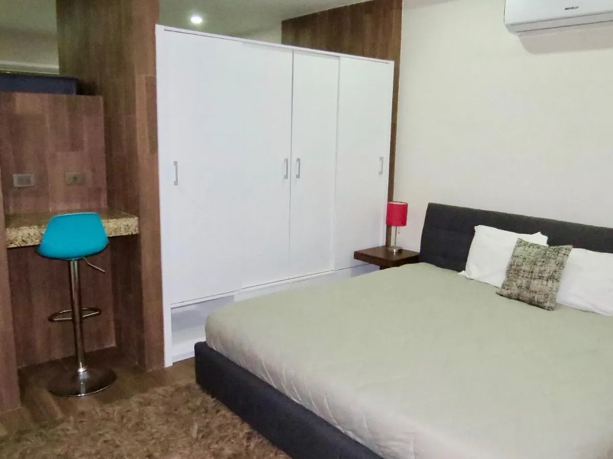 Palmarena Rooms & Residences - Long Stay Comfort With Parking, Sauna, Gym & Pool - Steps From 5Th Avenue Playa del Carmen Hotel