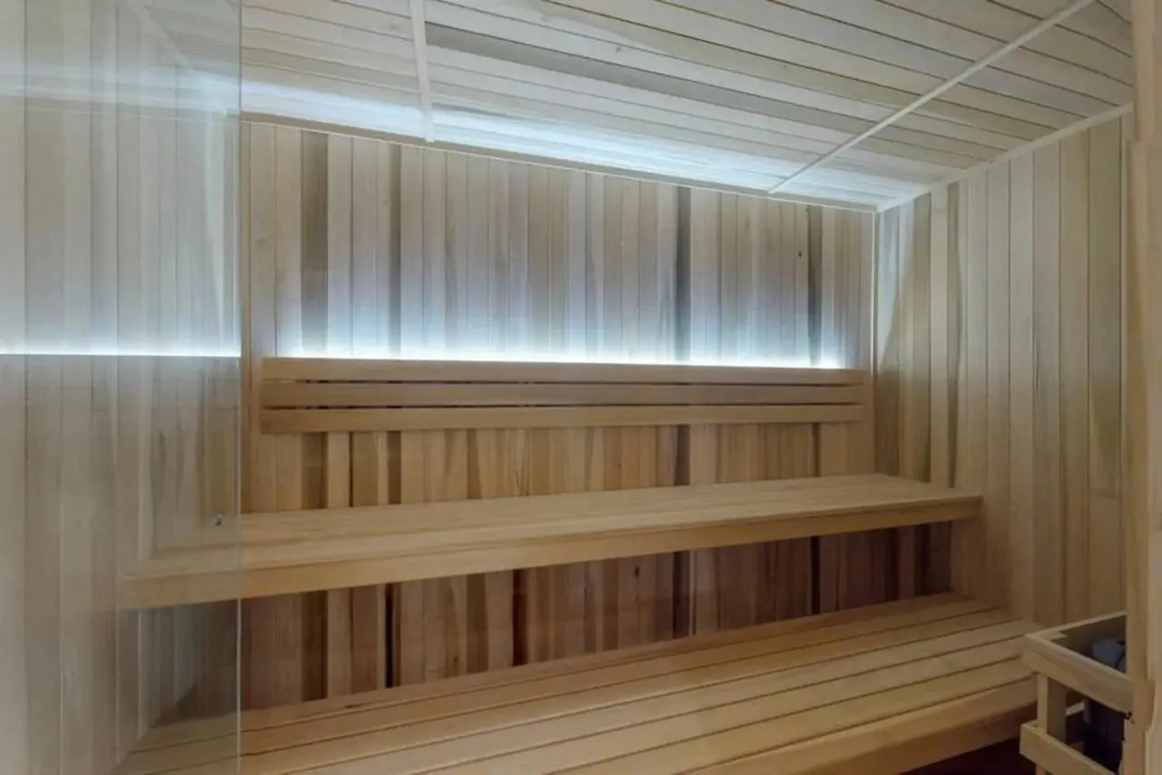 Palmarena Rooms & Residences - Long Stay Comfort With Parking, Sauna, Gym & Pool - Steps From 5Th Avenue 신데 델 카르멘 3*,  멕시코