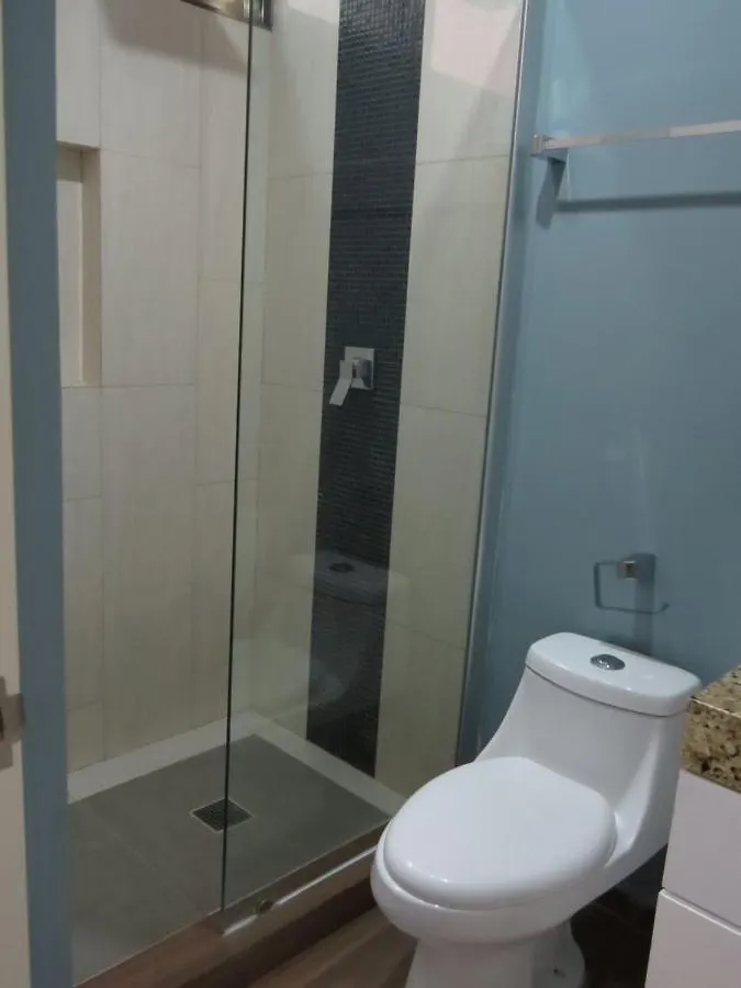 Palmarena Rooms & Residences - Long Stay Comfort With Parking, Sauna, Gym & Pool - Steps From 5Th Avenue 신데 델 카르멘 멕시코